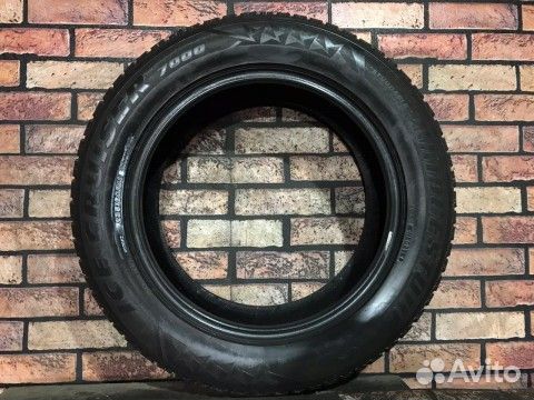 Bridgestone Ice Cruiser 7000 235/60 R18