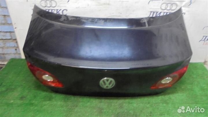Крышка багажника VW Passat CC 2008-2017
