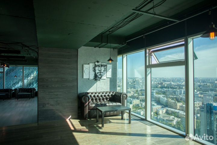 Клуб вечеринка в Москве, в Москва-Сити