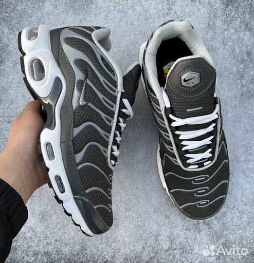 Кроссовки Nike air max tn plus