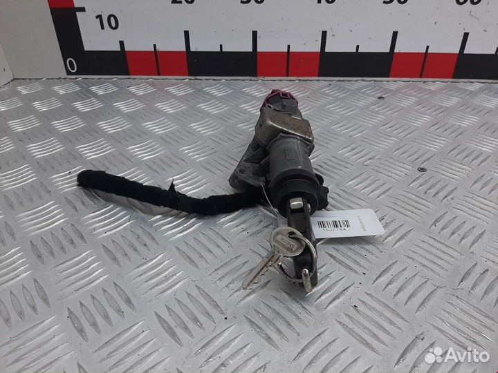 Замок зажигания для Volkswagen Golf 4 4B0905851Q