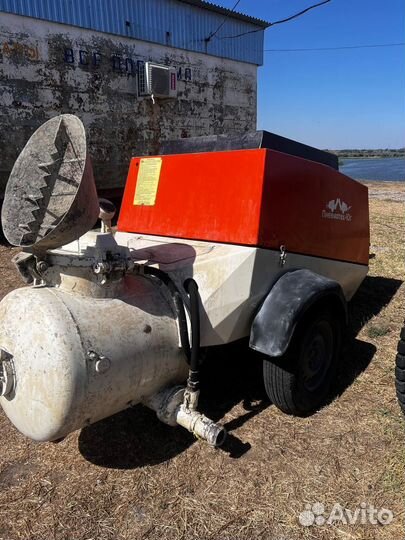 Пневмонагнетатель для полусухой стяжки Brinkman 45