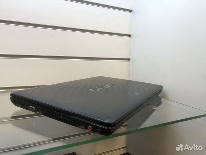 Ноутбук Sony vaio PCG-71812V 15.6