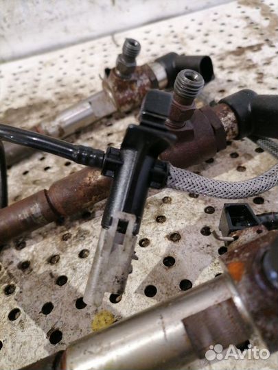 Форсунка топливная Ford Tourneo Connect