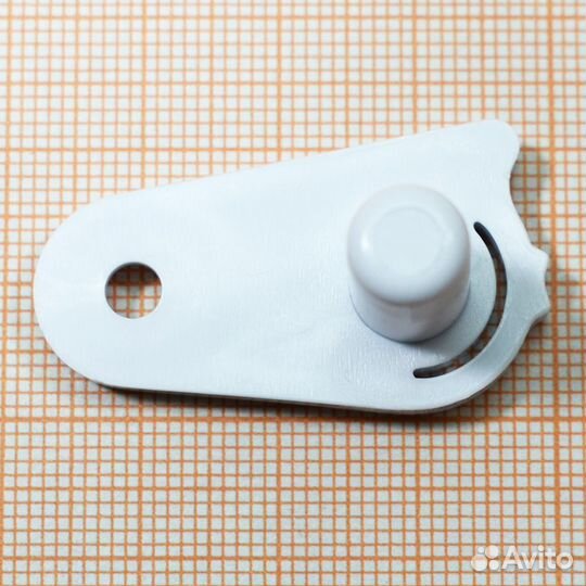 Упор двери средний левый Indesit, код C00857186