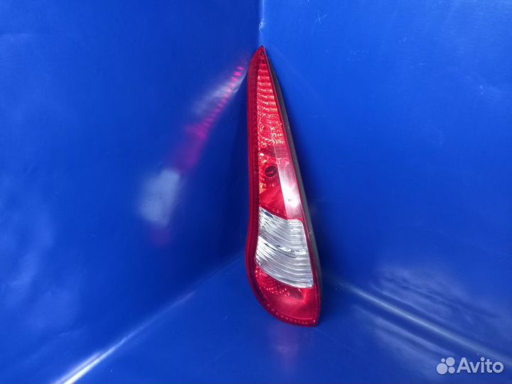 Фонарь задний левый LADA Kalina 1