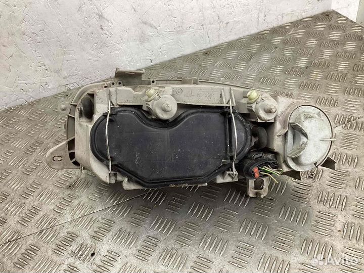 Фара правая Alfa Romeo 147