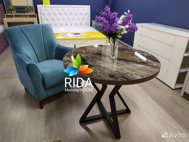 Стол обеденный круглый. Лофт