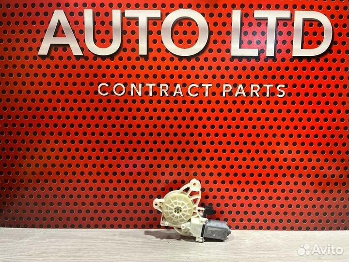 Моторчик стеклоподъемника передний правый