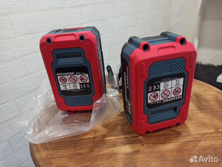 Аккумуляторы для makita 6ah,4ah зарядка.Новые