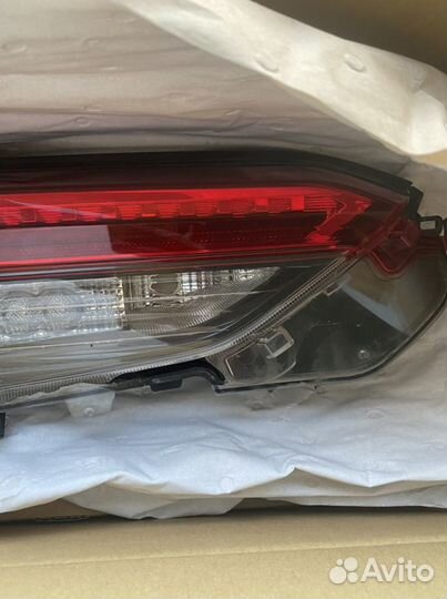 Задний фонарь правый