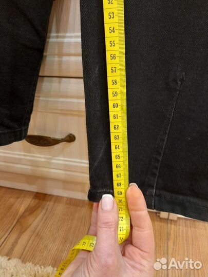 Джинсы черного цвета