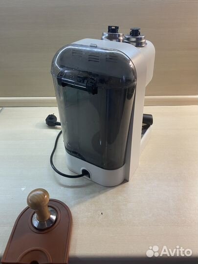 Кофеварка delonghi