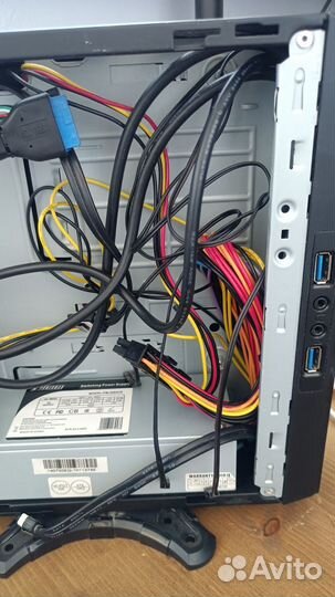 Корпус mini-itx с блоком питания 200wt