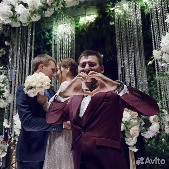 Ведущий на свадьбу
