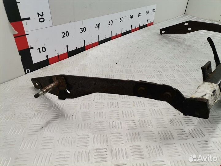 Фаркоп для Peugeot-Citroen Picasso