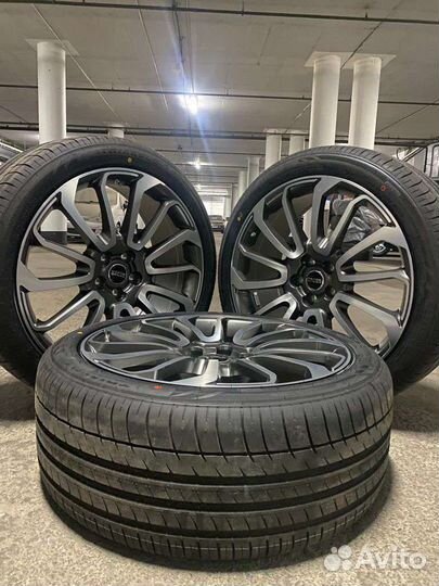 R22 Triangle TH201 275/40, PCD 5x120 DIA 72.6