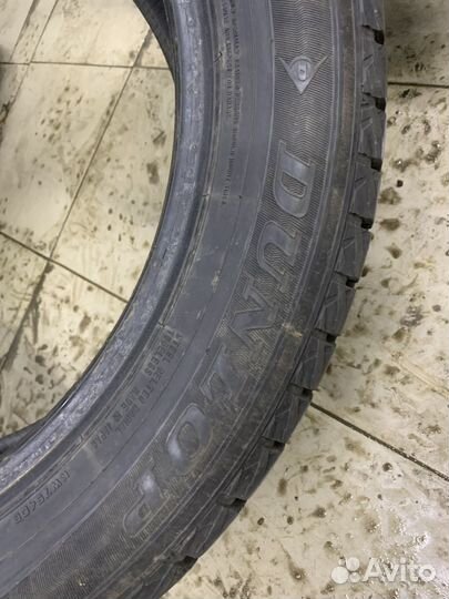 Dunlop Winter Maxx SJ8 235/35 R20