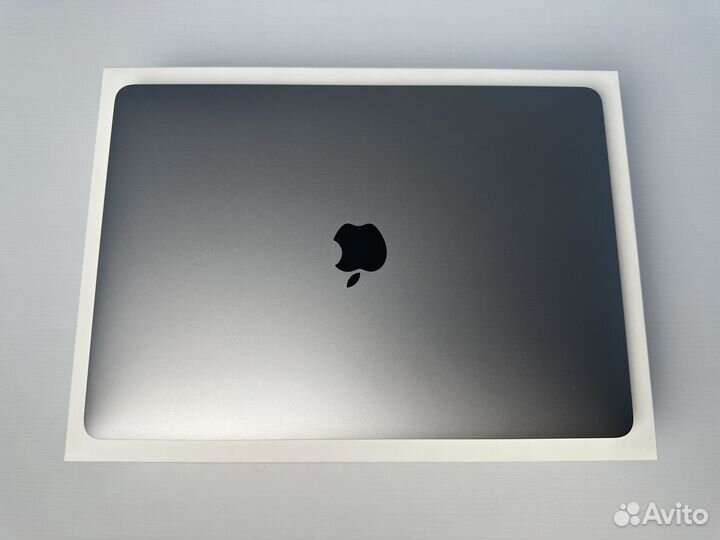 MacBook Pro 13 2020 M1/16/1Tb Ростест, 445 циклов