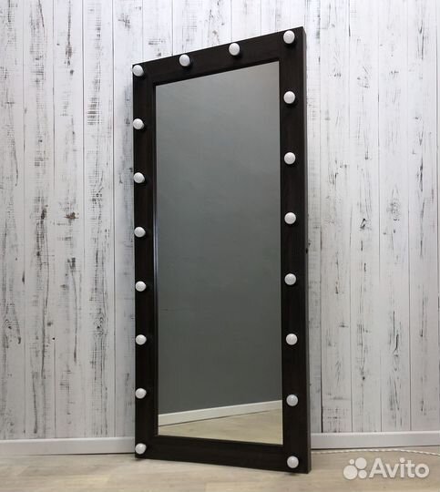 Зеркало с подсветкой