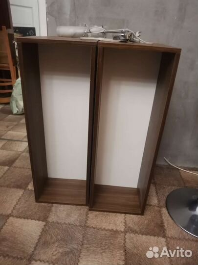 Книжные полки