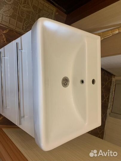 Тумба напольная с раковиной для ванной комнаты