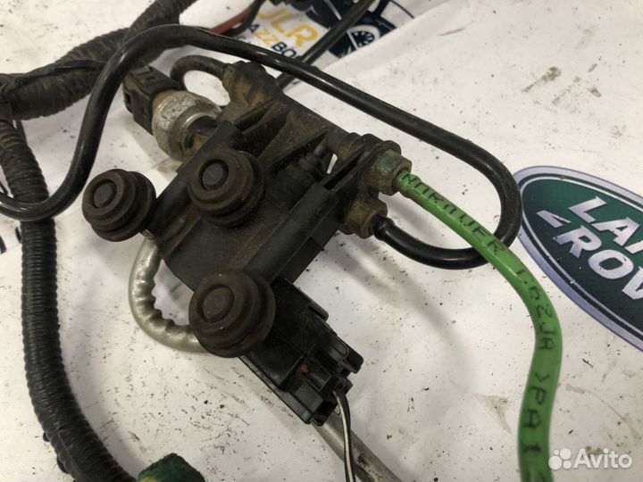 Блок клапанов Land Rover Discovery (L319) III (200