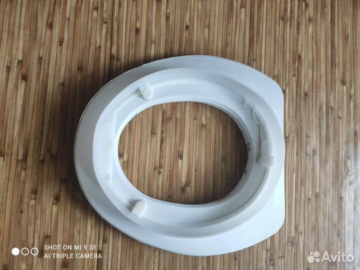 Детское сиденье на унитаз