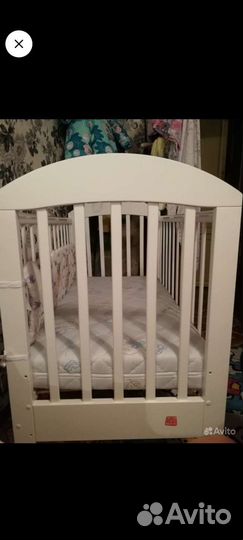 Детская кроватка