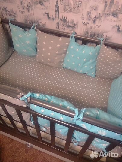 Детская кроватка маятник с комодом