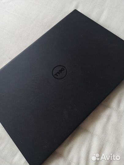 Ноутбук dell Inspiron 15