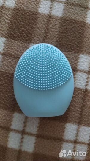 Ультразвуковая щетка для лица