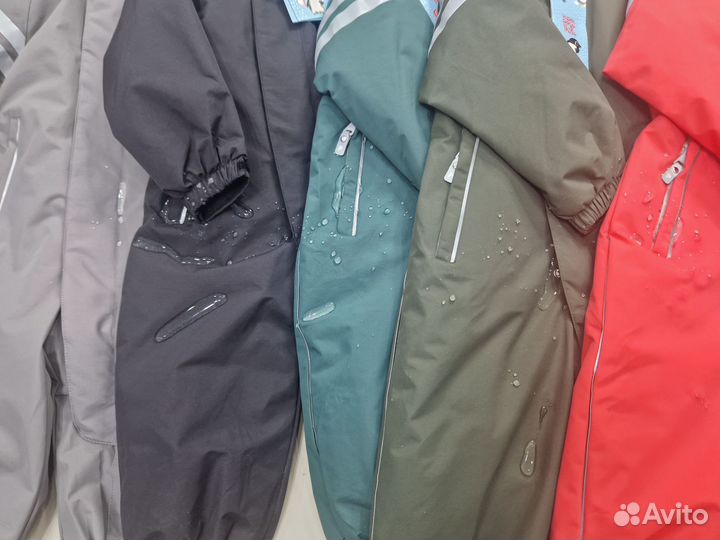 Демисезонный комбинезон для мальчиков и девочек