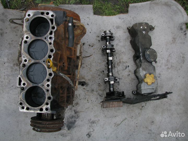 Nissan Trade 75 блок двигателя 2.3D 1996-2001