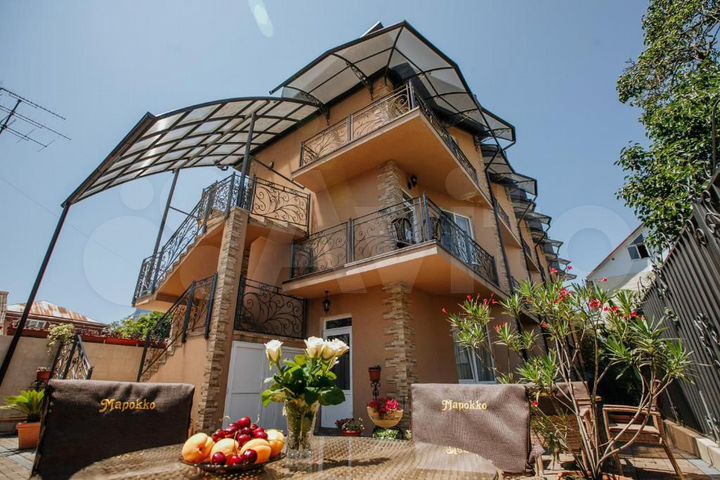 Гостиница, 620 м²