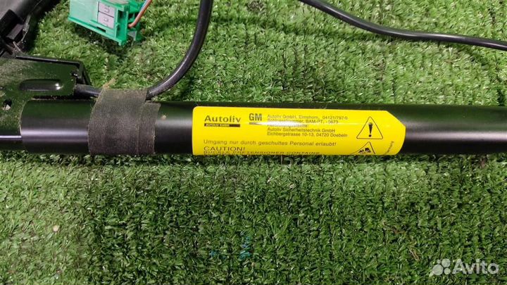 Преднатяжитель ремня правого Opel astra H 2010