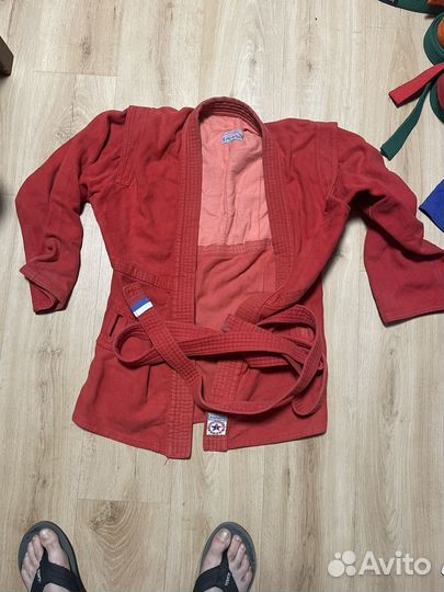 Кимоно для дзюдо и самбовка