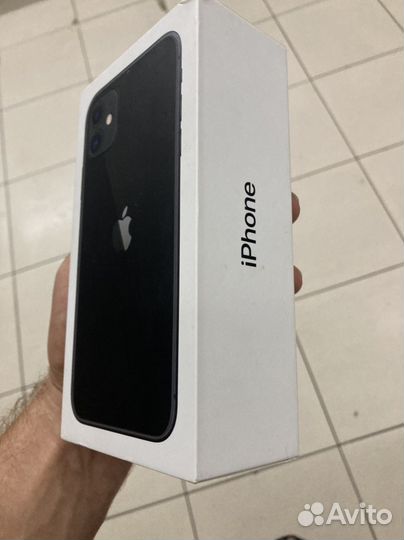 Коробка от iPhone 11