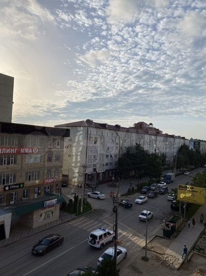 2-к. квартира, 92 м², 4/13 эт.