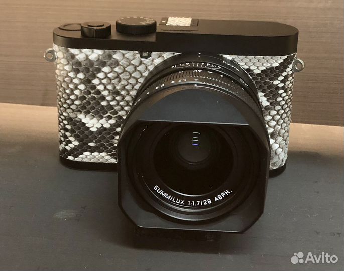 Leica Q,Q2,Q3 :замена шкурки