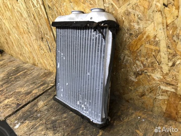 Радиатор печки Opel Astra H седан 1.8 2011