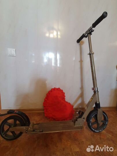 Самокат Roces 230. Спортмастер