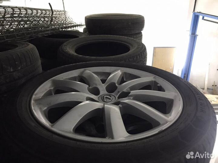 R18 Dunlop SP Winter Sport 4D 235/50, PCD 5x120 DIA 60.1