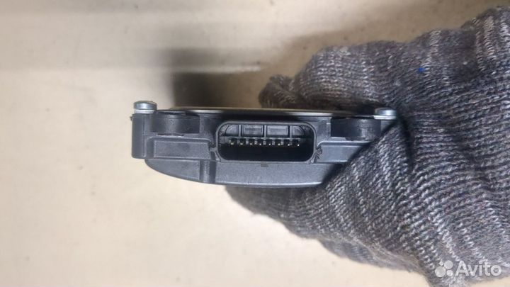 Датчик слепых зон Ford Edge