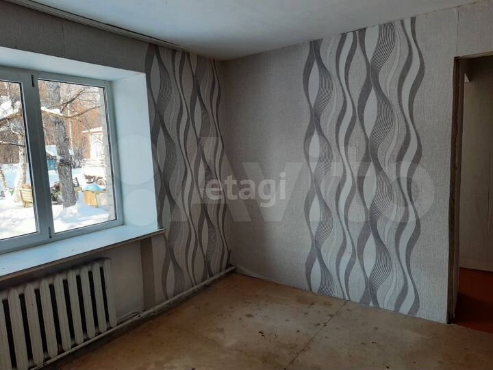2-к. квартира, 42 м², 1/2 эт.