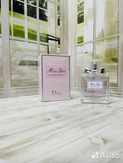 Туалетная вода женская Miss Dior