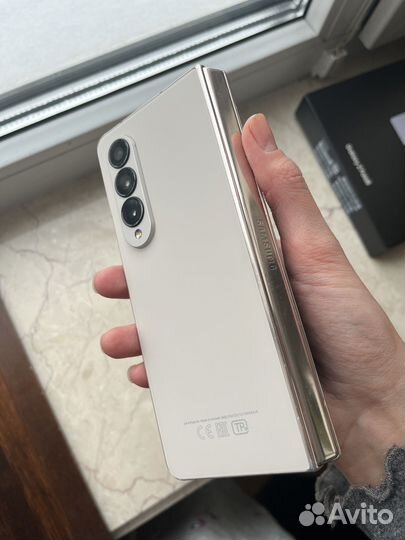 Samsung Galaxy Z Fold4, 12/512 ГБ
