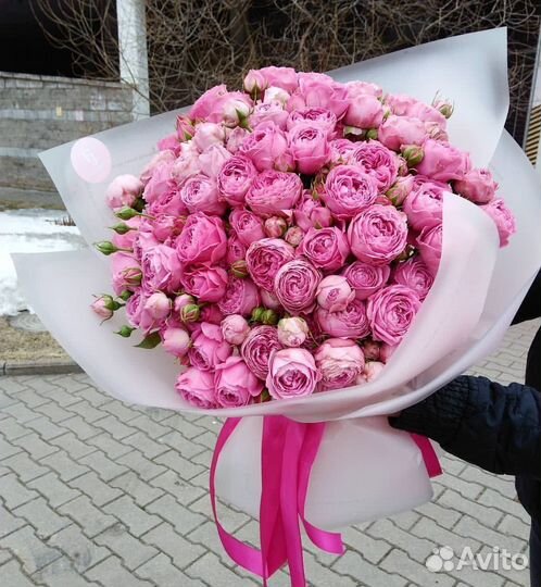 Букет 51 шт пионовидная роза. Цветы. Доставка