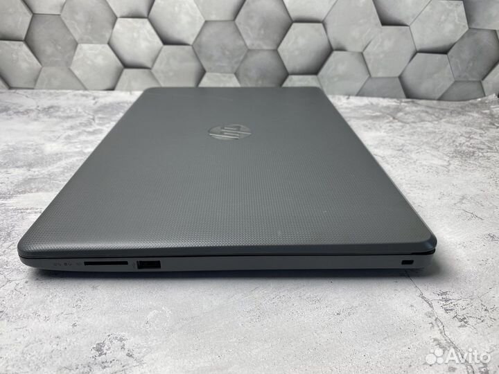 Мощный ноутбук HP 2видеокарты/SSD+HDD1000GB