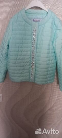 Ветровка для девочки